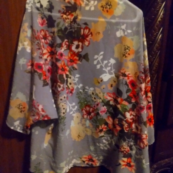 Floral sheer cardigan - Picture 2 of 2